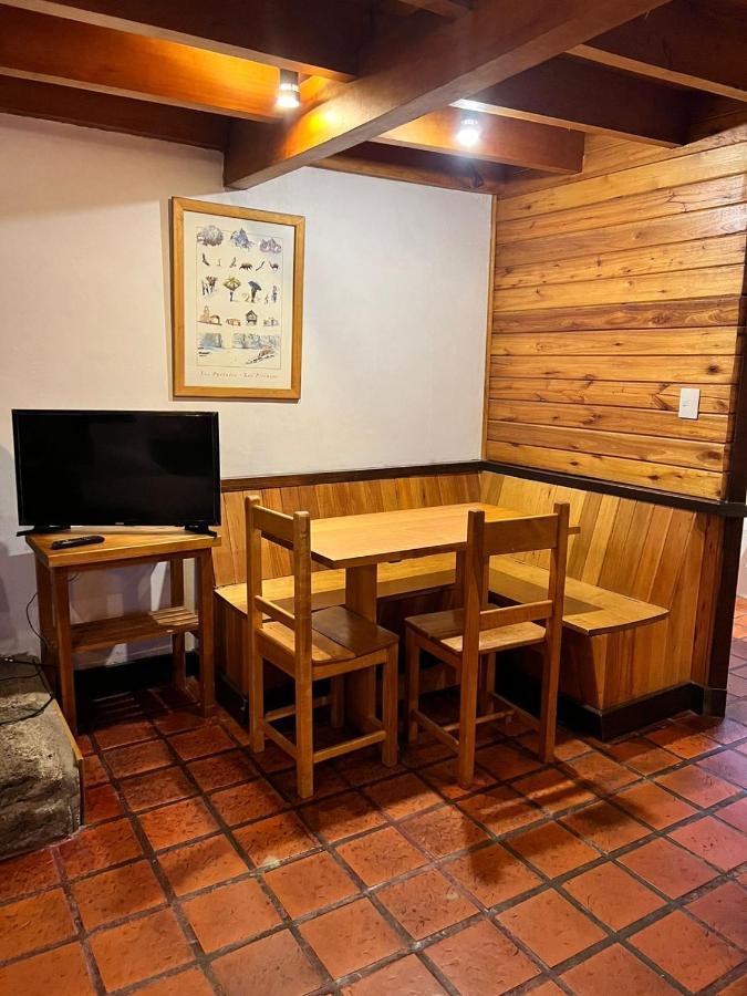 Euskaldunberri Apartments - Zona Centro Sma San Martín de los Andes Екстериор снимка